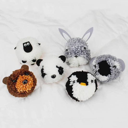 Make It Pom Pom Bear Kit
